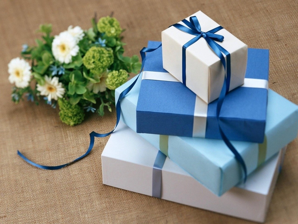 Top 10 món Quà Sinh Nhật nên tặng cho người thân yêu của bạn